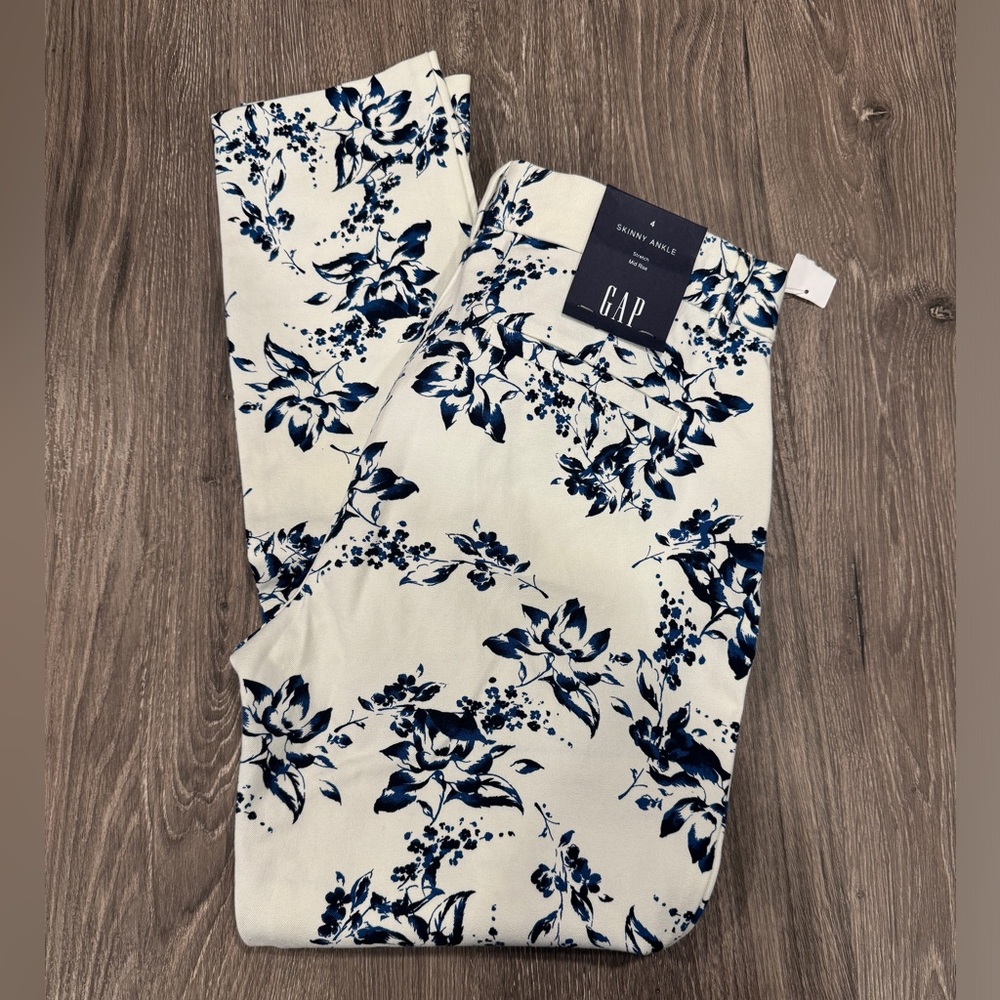GAP Skinny Ankle Floral Print Pants Size 4 BRAND NEW